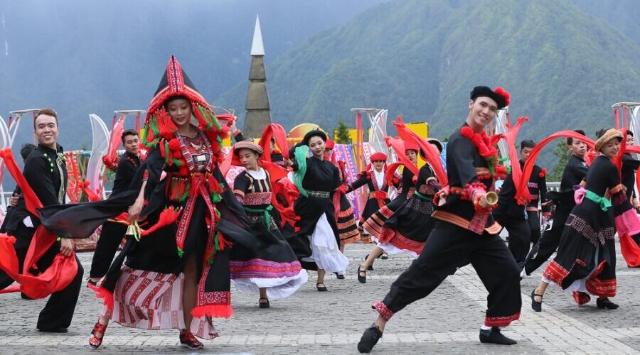 Dzao traditional dances
